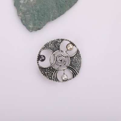 Արծաթե կախազարդ Սև և սպիտակ Kara Silver