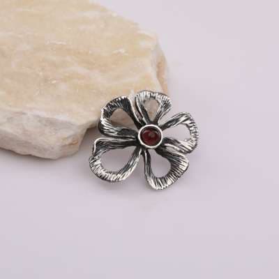 Արծաթե կախազարդ Ռետրո Kara Silver