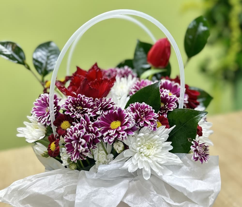 Ծաղկային կոմպոզիցիա «Whisper of Spring» N2